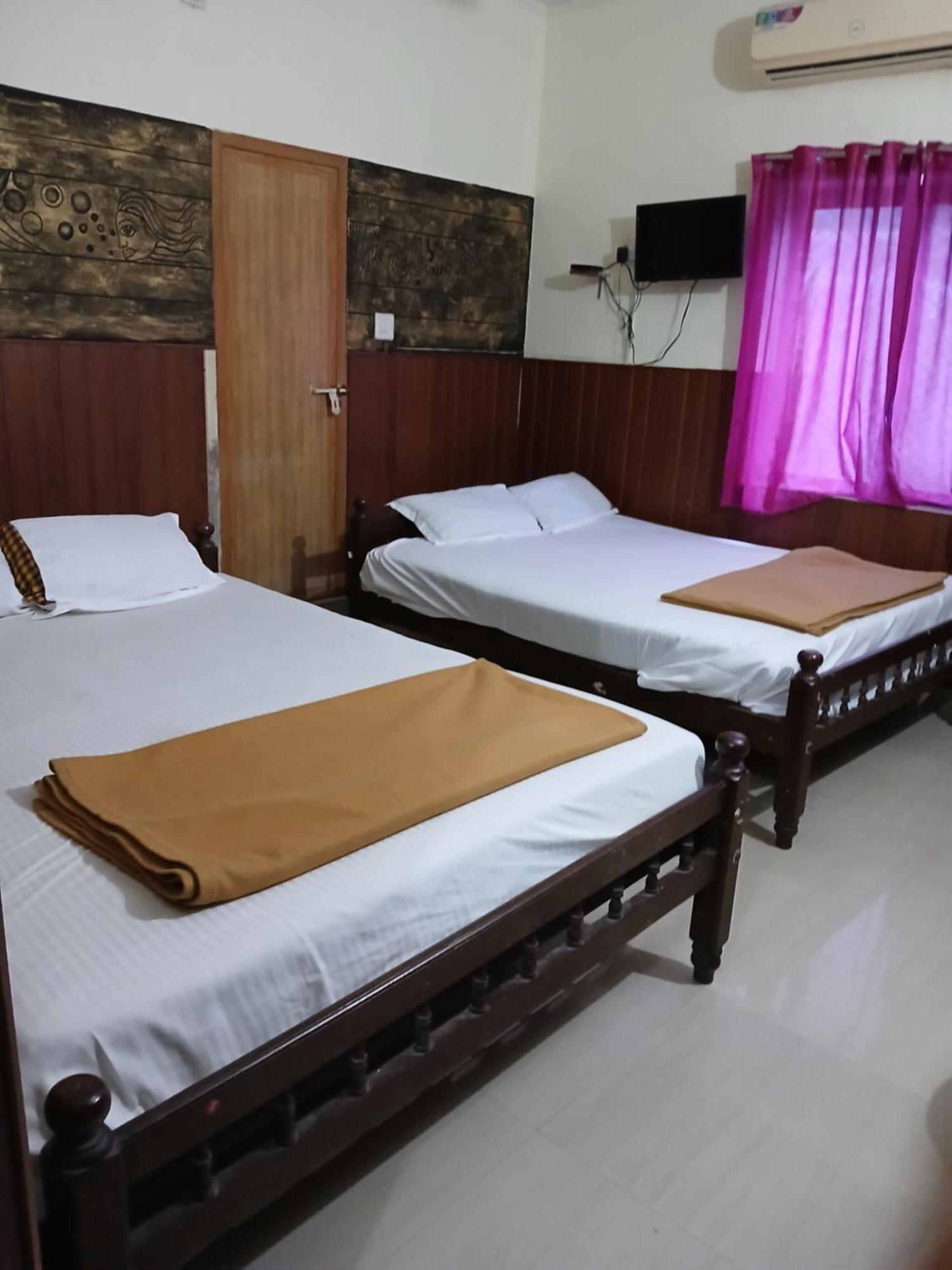 Avanti Inn Guruvāyūr Exterior foto