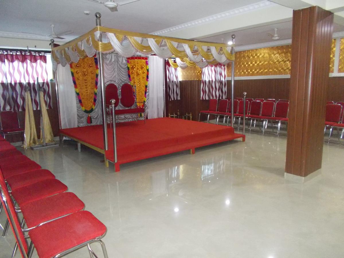 Avanti Inn Guruvāyūr Exterior foto