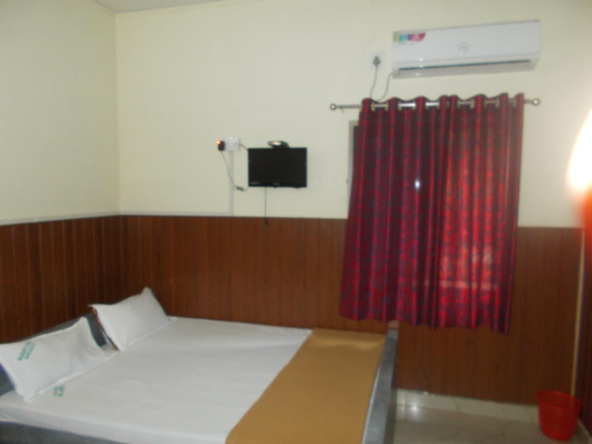 Avanti Inn Guruvāyūr Exterior foto